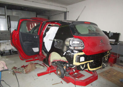 Autohaga carrozzeria, Carrozzeria verona, Carrozzeria convenzionata verona, Carrozzeria, Autohaga, riparazione veicoli